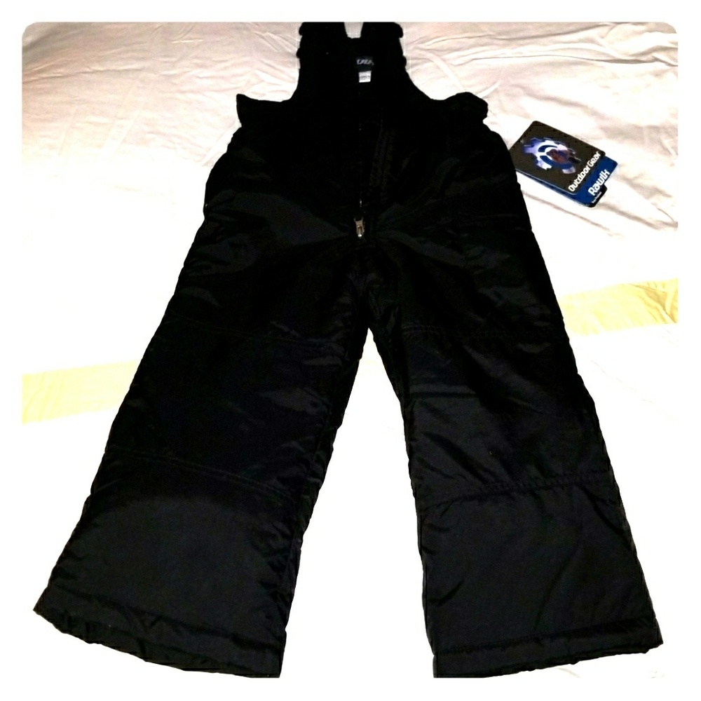 Black Ski/Snow Cargo Bib by Rawik